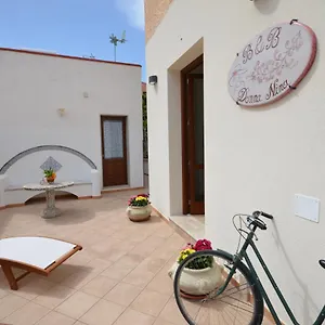 Bed & Breakfast Donna Nina